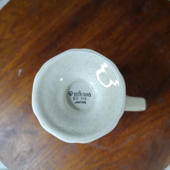 MIKASA Strawberry Festival Cream Creamer Pedestal - Picture 6 of 7